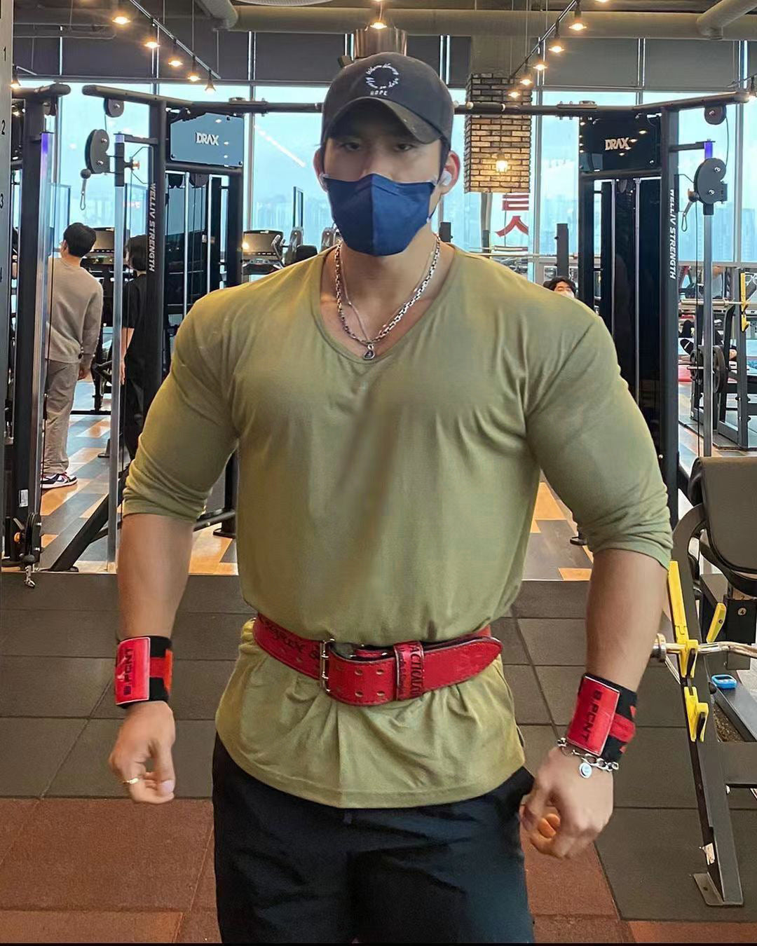 Quick Drying Elastic Breathable Training Clothes Versatile Tops